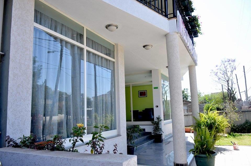 Melodie Hotel Addis Abeba Exterior foto