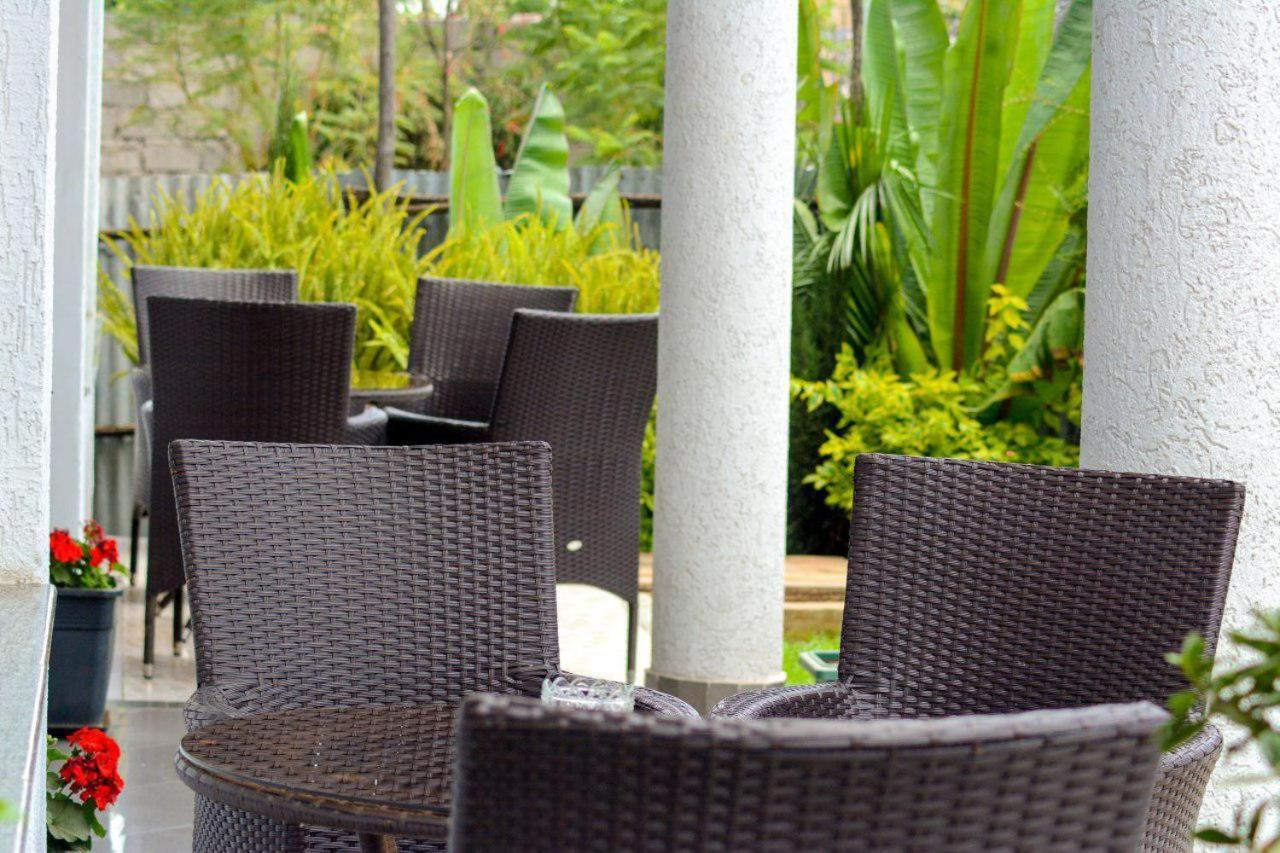 Melodie Hotel Addis Abeba Exterior foto