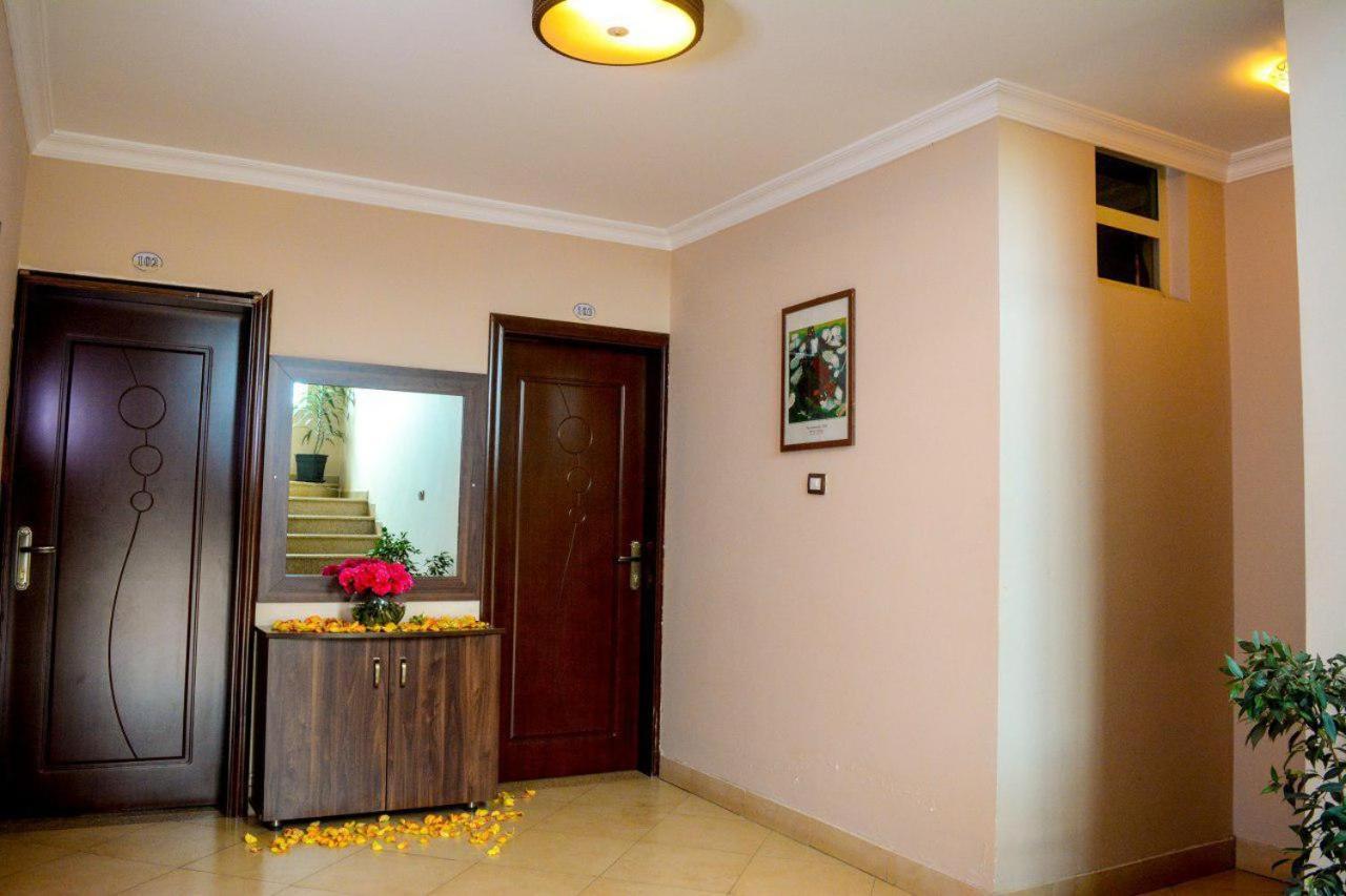 Melodie Hotel Addis Abeba Exterior foto