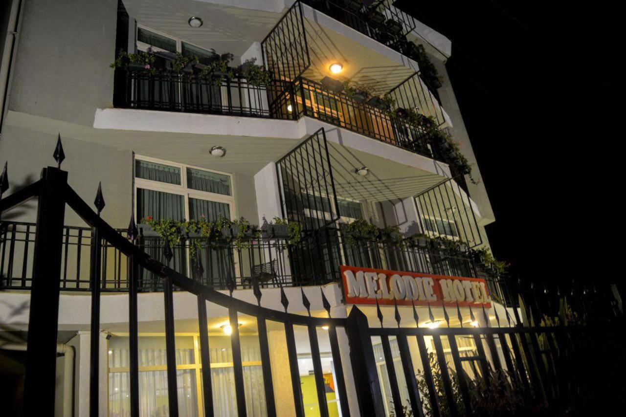 Melodie Hotel Addis Abeba Exterior foto