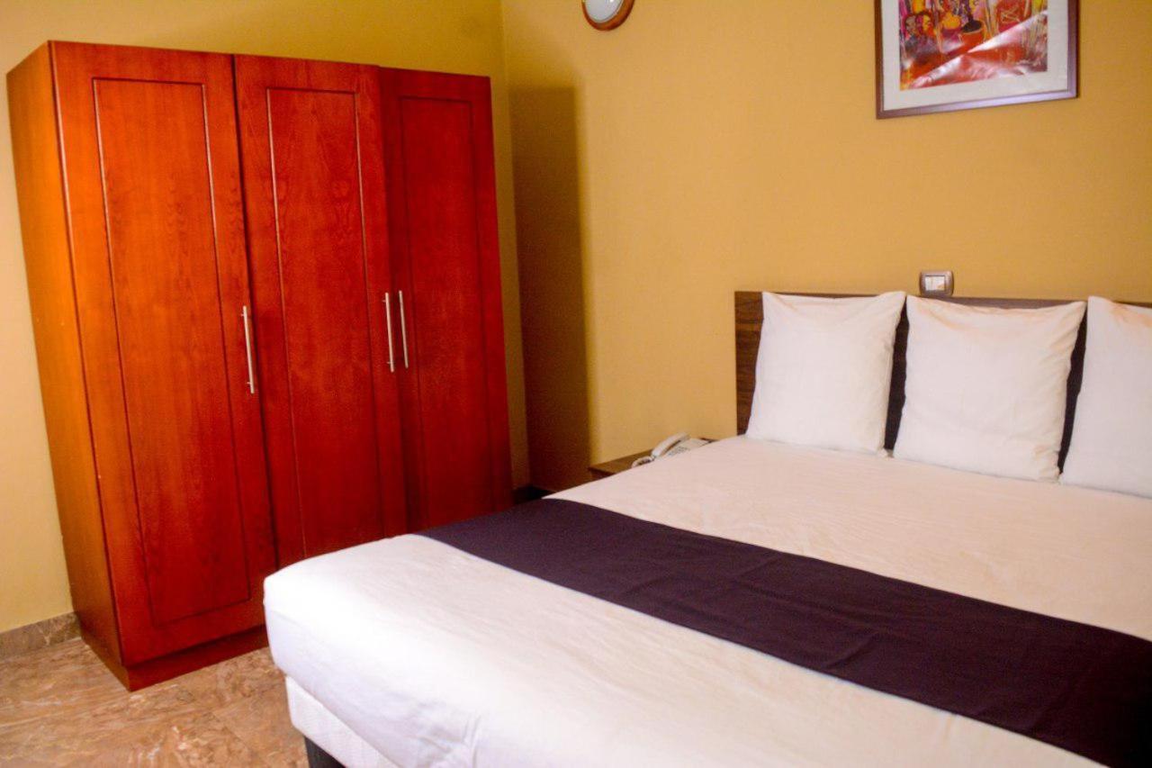 Melodie Hotel Addis Abeba Exterior foto