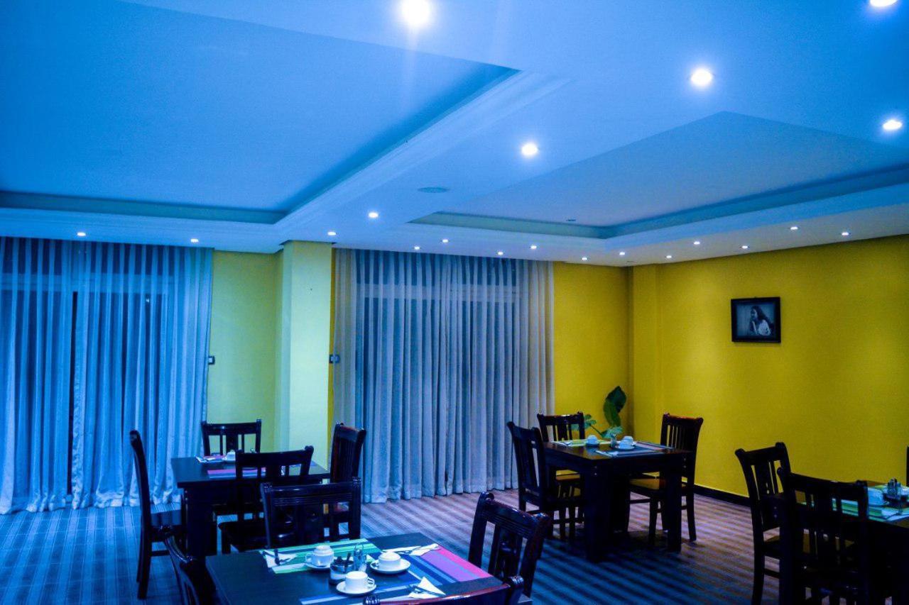 Melodie Hotel Addis Abeba Exterior foto
