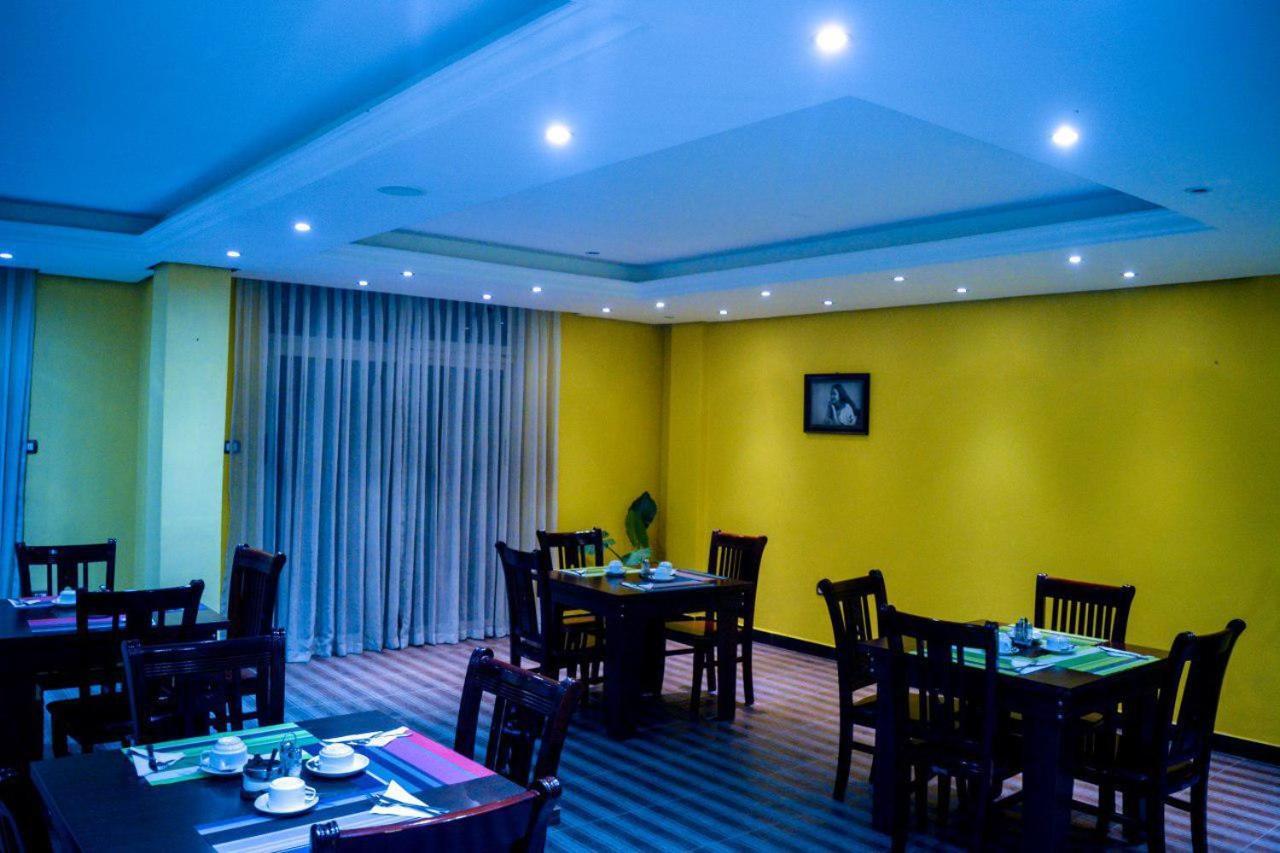 Melodie Hotel Addis Abeba Exterior foto