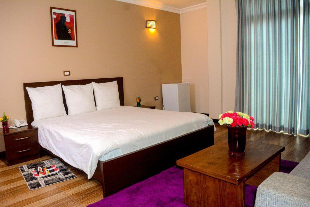 Melodie Hotel Addis Abeba Exterior foto